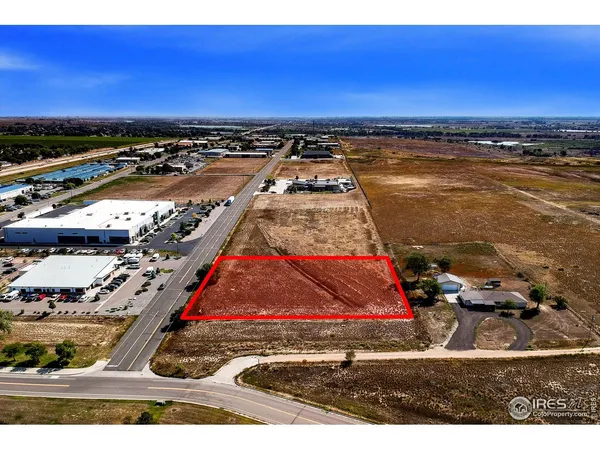 $385,000 | 1420 Skyway Drive, Longmont, CO 80504