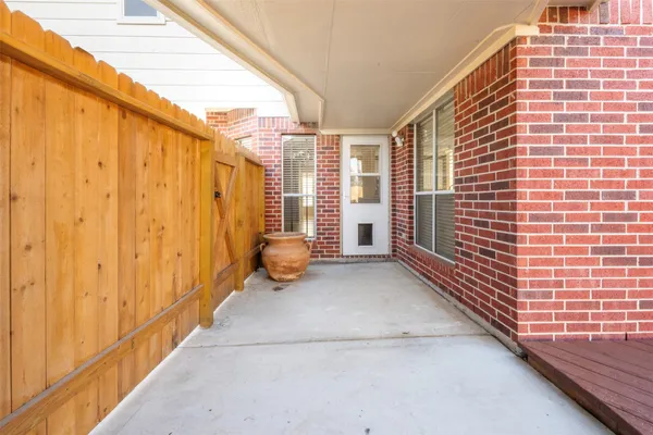 $465,000 | 2406 Spanish Oak Hill Court, Spring, TX 77388