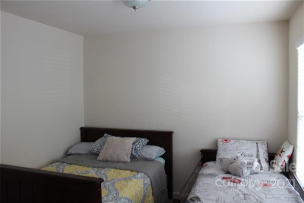 6506 Paw Village Road Charlotte, NC 28214 - Photo 14 of 19 Gallery Image 14