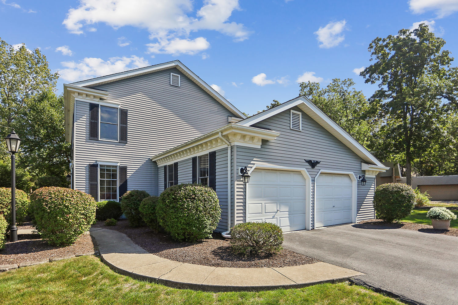 580 Moray Terrace Crete, IL 60417 - Photo 25 of 35 a view of a house with a yard