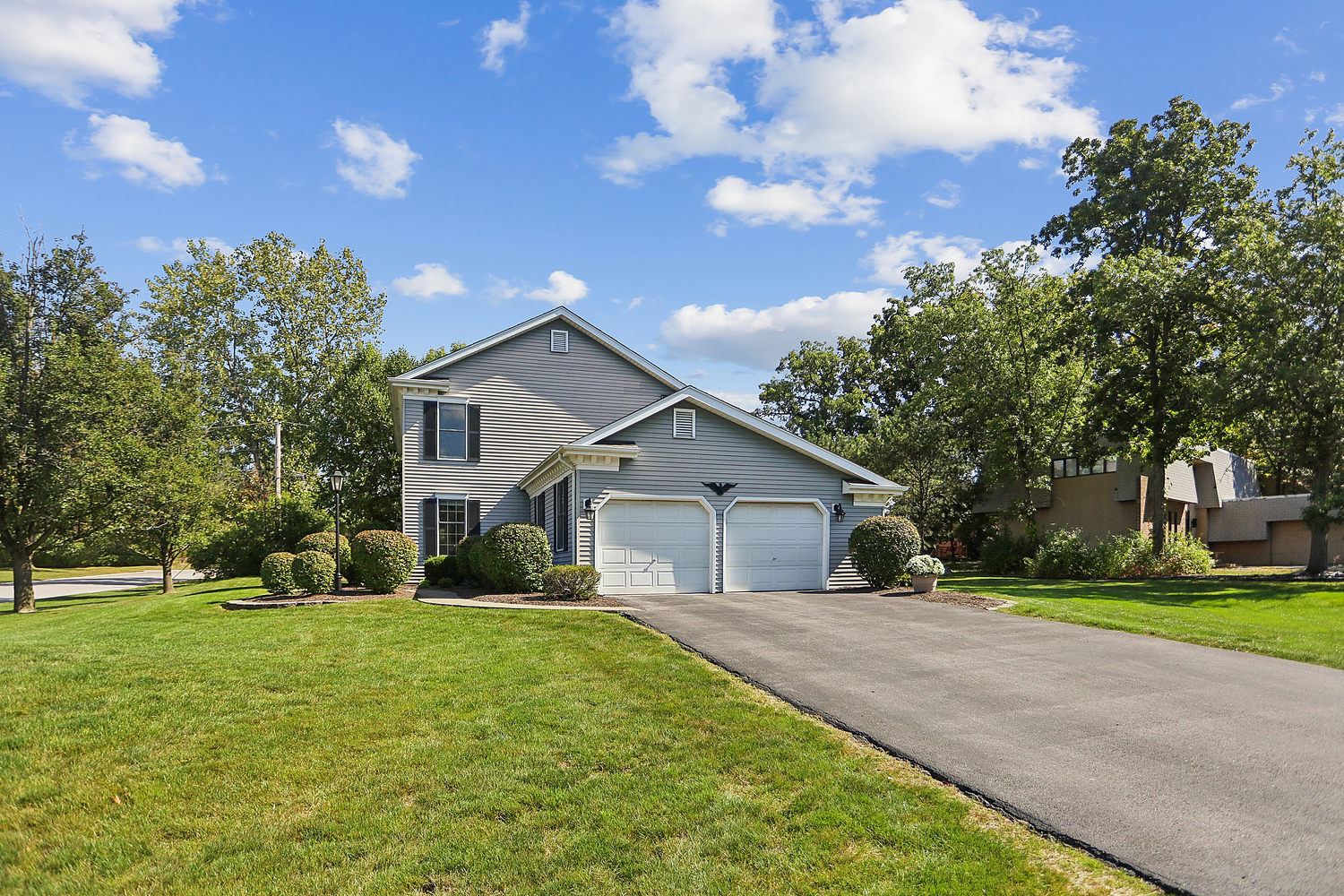 580 Moray Terrace Crete, IL 60417 - Photo 26 of 35 a front view of house with yard and green space