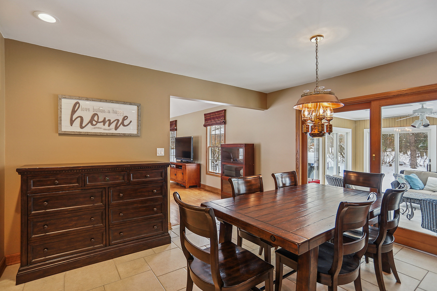 580 Moray Terrace Crete, IL 60417 - Photo 10 of 35 a view of a dining room with furniture window and outside view
