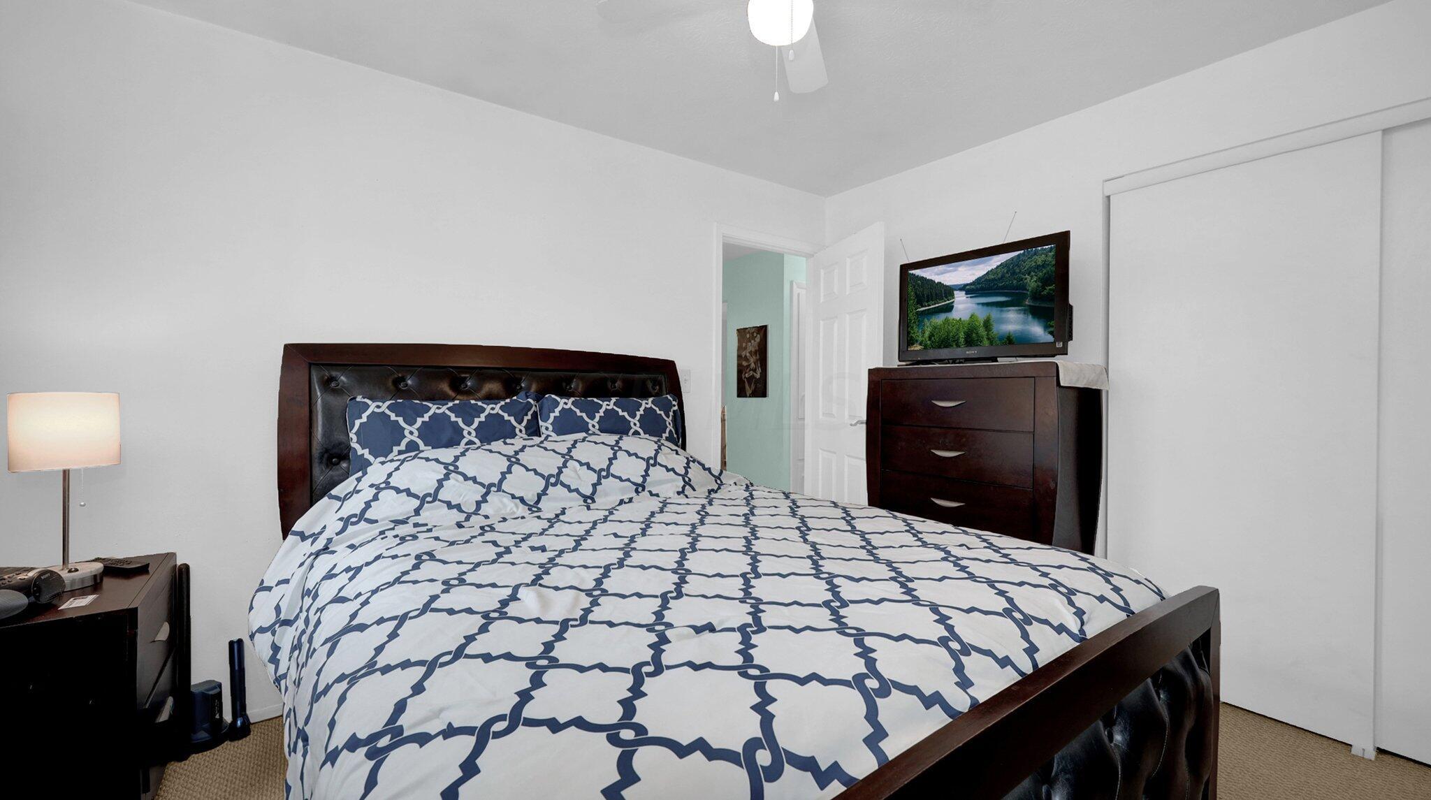 6120 Karl Road Columbus, OH 43229 - Photo 12 of 30 Bedroom 1