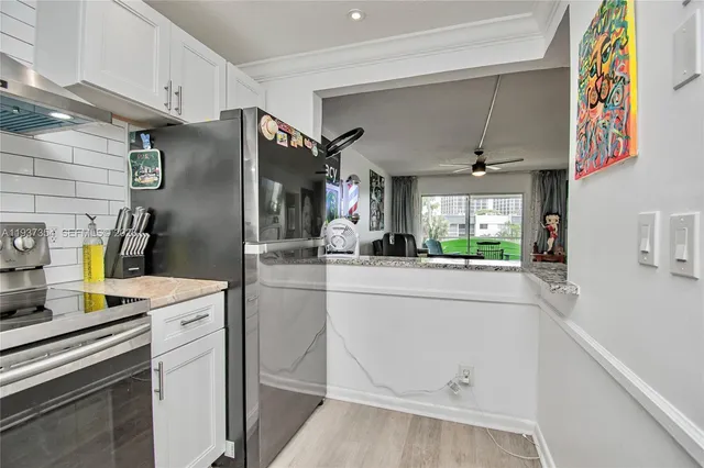 $1,600 | 1638 Embassy Drive, Unit 308, West Palm Beach, FL 33401