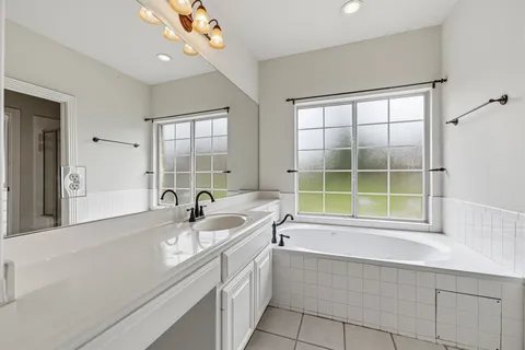 $635,000 | 3216 Lakeway Boulevard, Austin, TX 78734