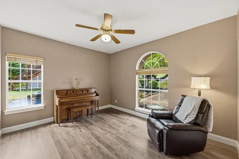 $635,000 | 3216 Lakeway Boulevard, Austin, TX 78734