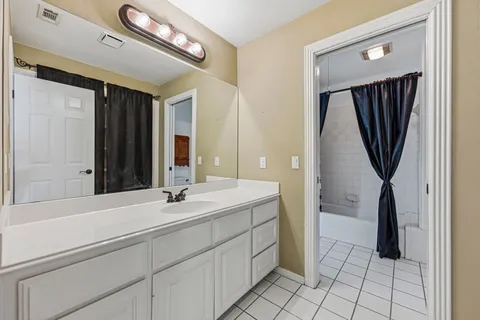$635,000 | 3216 Lakeway Boulevard, Austin, TX 78734