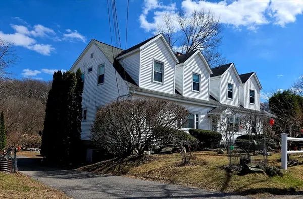 $5,000 | 70 Beaconwood Road, Unit B, Newton, MA 02461