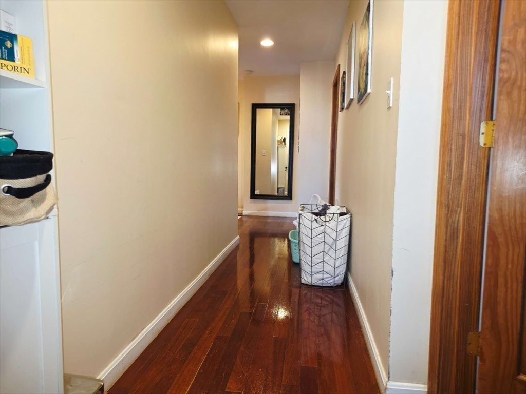 70 Beaconwood Road, Unit B Newton, MA 02461 - Photo 21 of 39