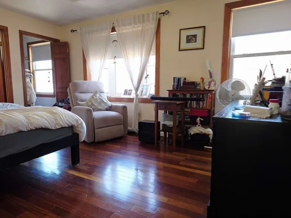 $5,000 | 70 Beaconwood Road, Unit B, Newton, MA 02461