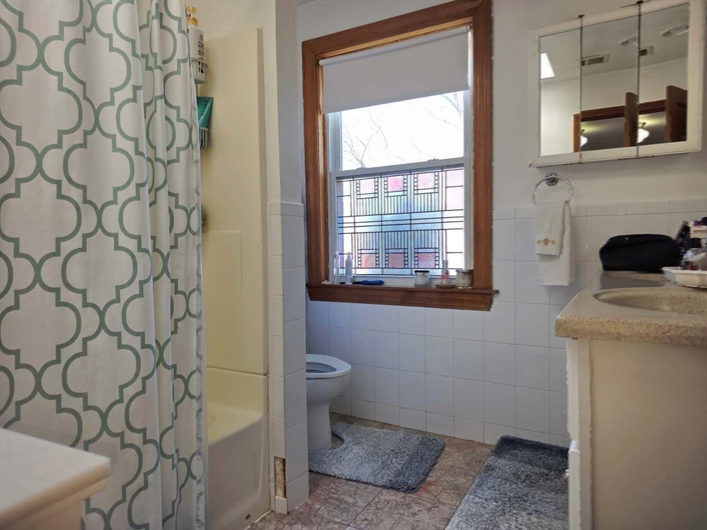 70 Beaconwood Road, Unit B Newton, MA 02461 - Photo 24 of 39