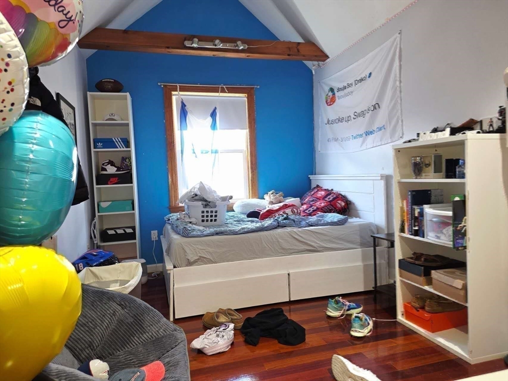 70 Beaconwood Road, Unit B Newton, MA 02461 - Photo 28 of 39