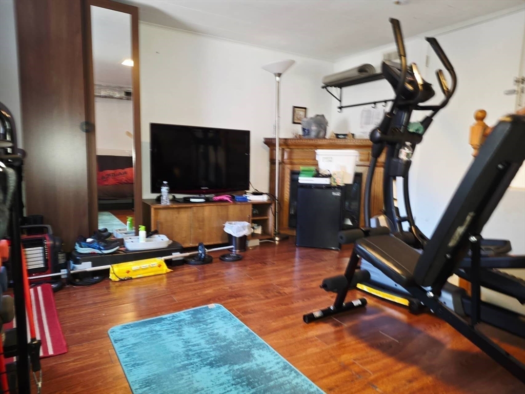 70 Beaconwood Road, Unit B Newton, MA 02461 - Photo 37 of 39