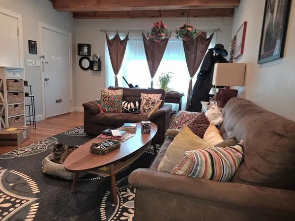 $5,000 | 70 Beaconwood Road, Unit B, Newton, MA 02461