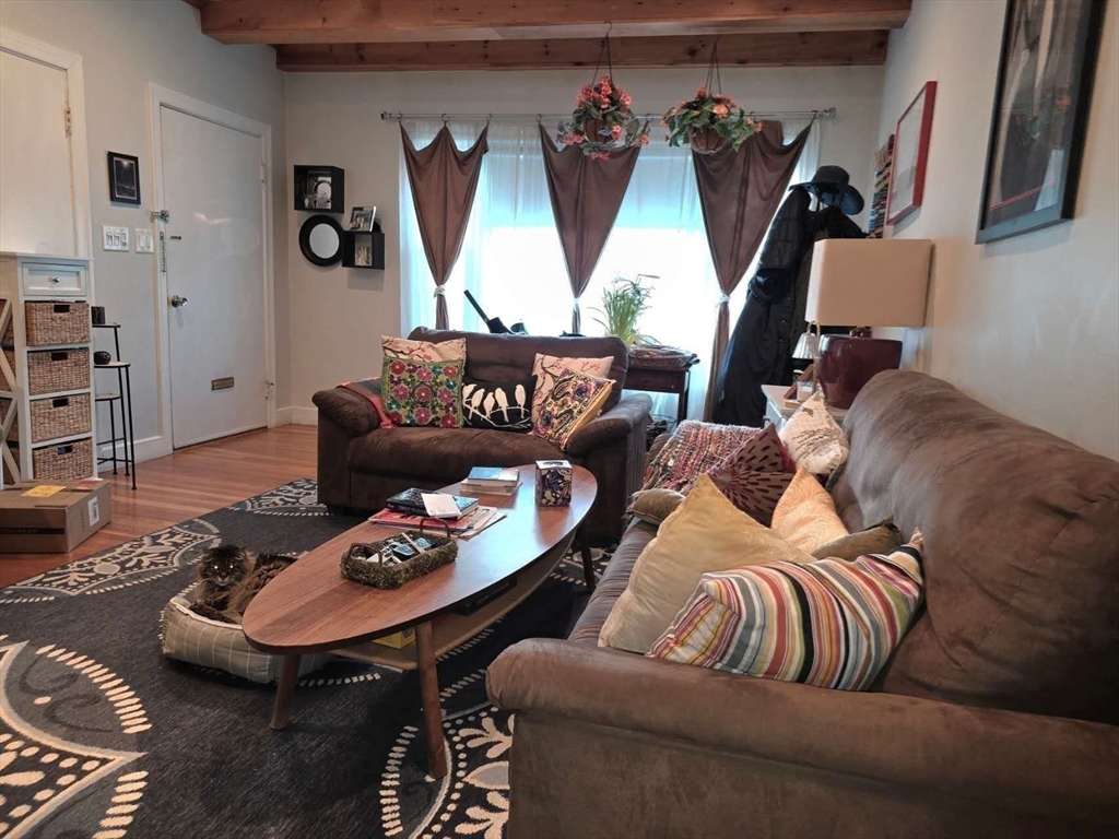 70 Beaconwood Road, Unit B Newton, MA 02461 - Photo 5 of 39