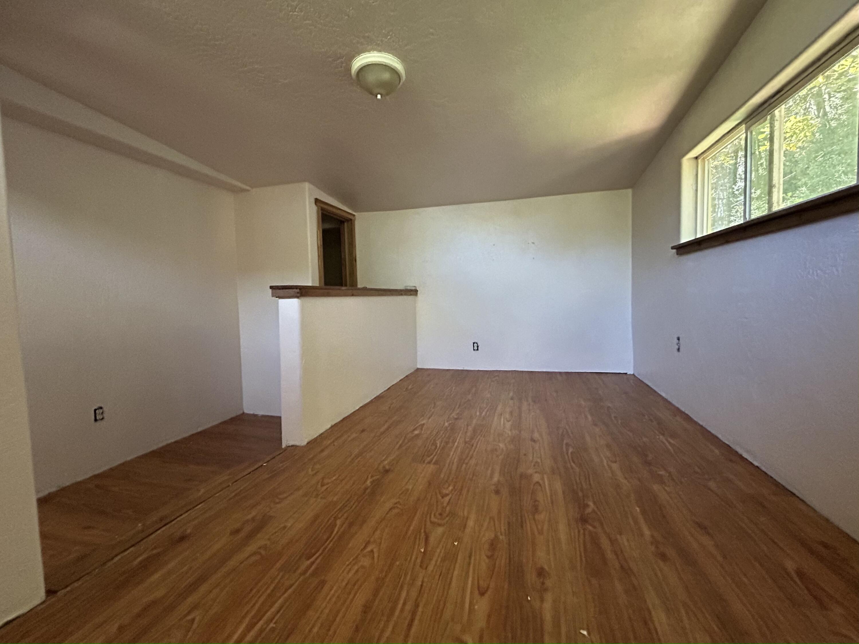 5075 Thompson Creek Road Selma, OR 97538 - Photo 23 of 38 IMG_9085
