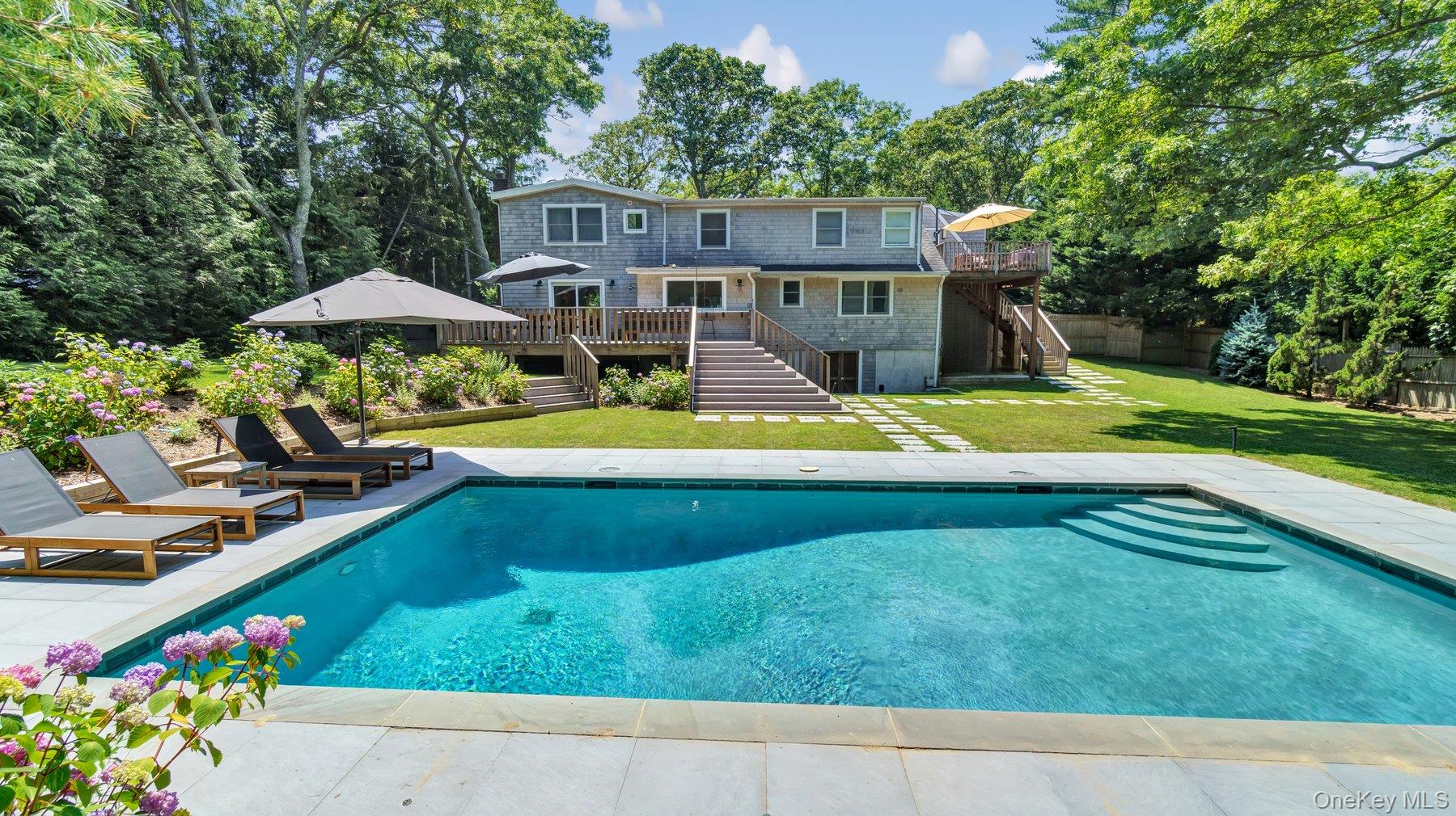 18 Bayview Road Southampton, NY 11968 - Photo 12 of 39