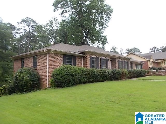 753 Pine Tree Circle Bessemer, AL 35022 - Photo 2 of 17