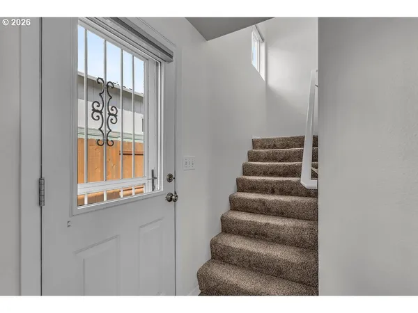 $299,900 | 6211 Southeast Polaris Way, Hillsboro, OR 97123
