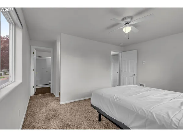 $299,900 | 6211 Southeast Polaris Way, Hillsboro, OR 97123