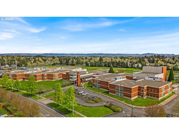 $299,900 | 6211 Southeast Polaris Way, Hillsboro, OR 97123