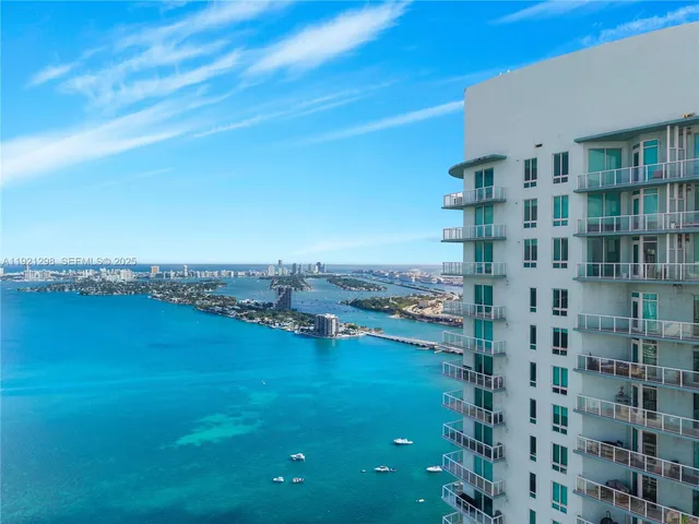 $1,450,000 | 1900 North Bayshore Drive, Unit PH4902, Miami, FL 33132