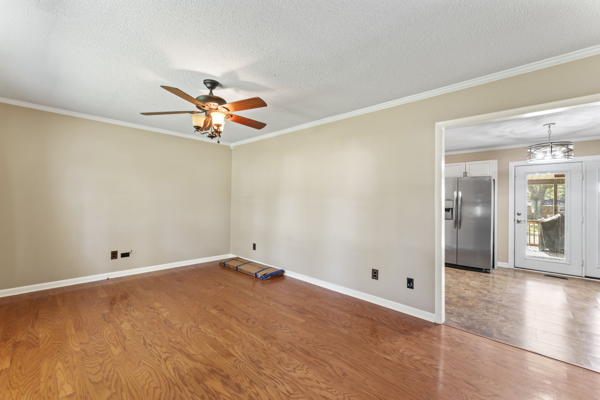 499 Ridgewood Drive Manchester, TN 37355 - Photo 5 of 37 a view of an empty room