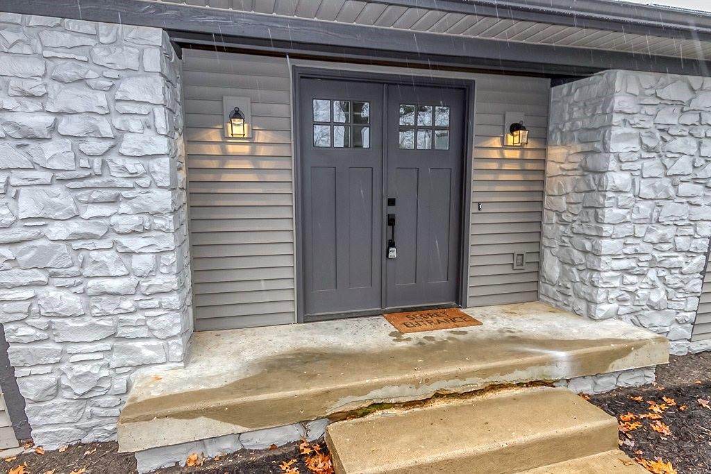 4007 Summit Ridge Road Greenwood, IN 46142 - Photo 5 of 48 Gallery Image 5
