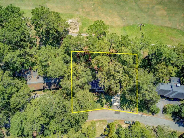 $699,000 | 408 Country Club Boulevard, Summerville, SC 29483