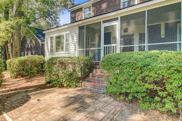 $699,000 | 408 Country Club Boulevard, Summerville, SC 29483