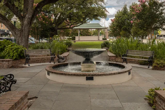 $699,000 | 408 Country Club Boulevard, Summerville, SC 29483