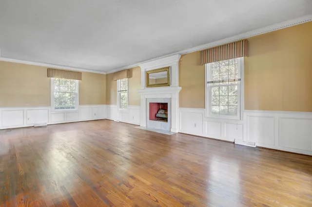 $699,000 | 408 Country Club Boulevard, Summerville, SC 29483