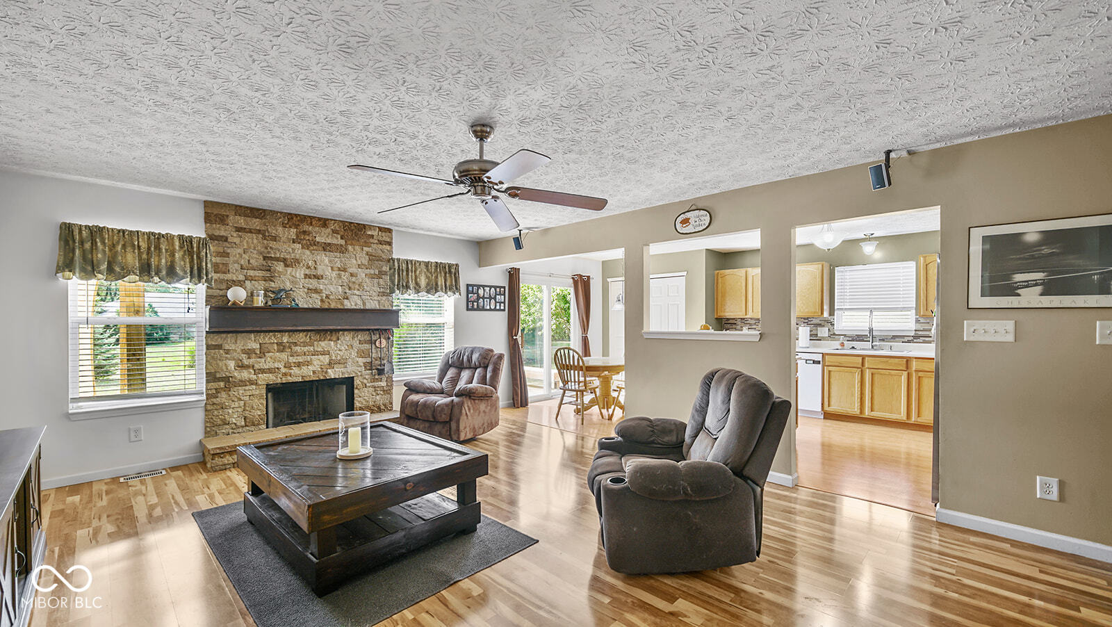 1382 Fall Ridge Drive Brownsburg, IN 46112 - Photo 3 of 40 Gallery Image 3