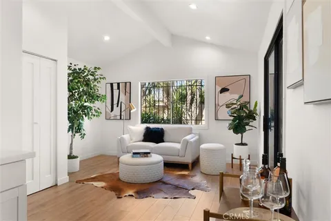 $735,000 | 1559 West 113th Street, Los Angeles, CA 90047