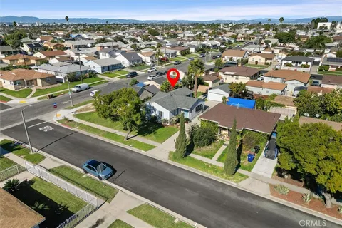 $735,000 | 1559 West 113th Street, Los Angeles, CA 90047