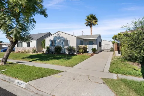 $735,000 | 1559 West 113th Street, Los Angeles, CA 90047