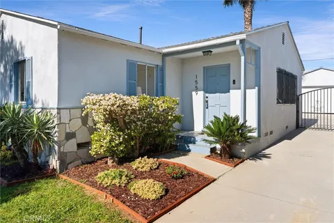 $735,000 | 1559 West 113th Street, Los Angeles, CA 90047
