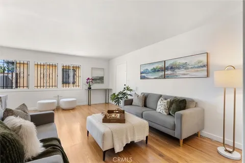 $735,000 | 1559 West 113th Street, Los Angeles, CA 90047
