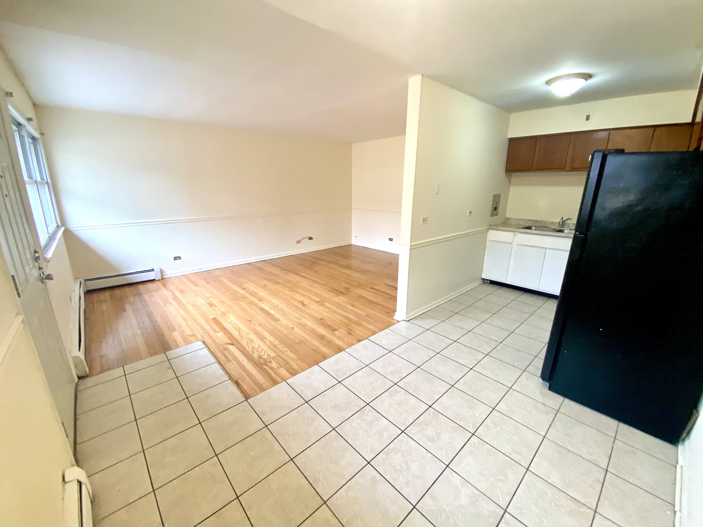 533 Highview Avenue Addison, IL 60101 - Photo 4 of 10 Gallery Image 4