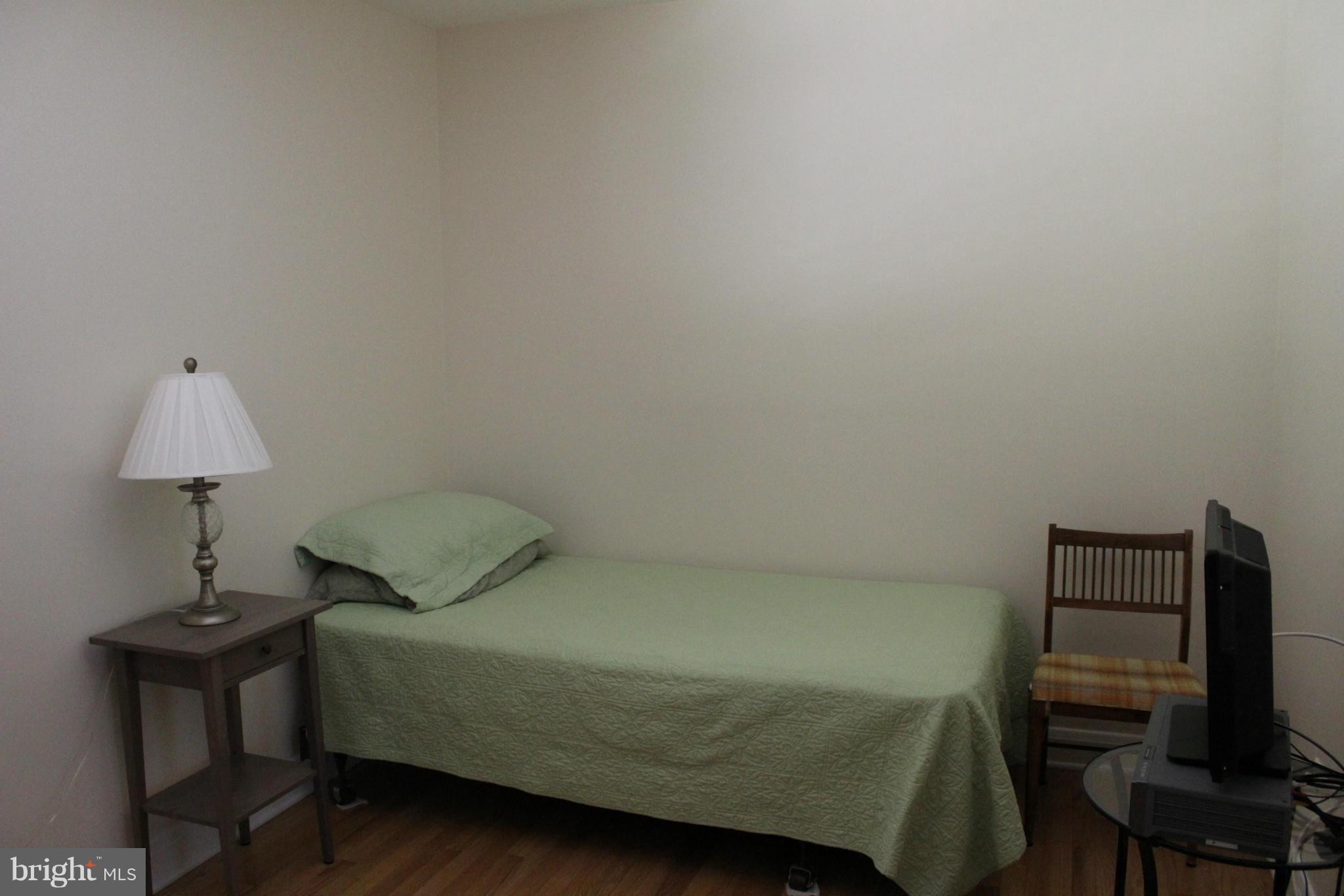 6806 Collinsdale Road Baltimore, MD 21286 - Photo 17 of 29 Bedroom