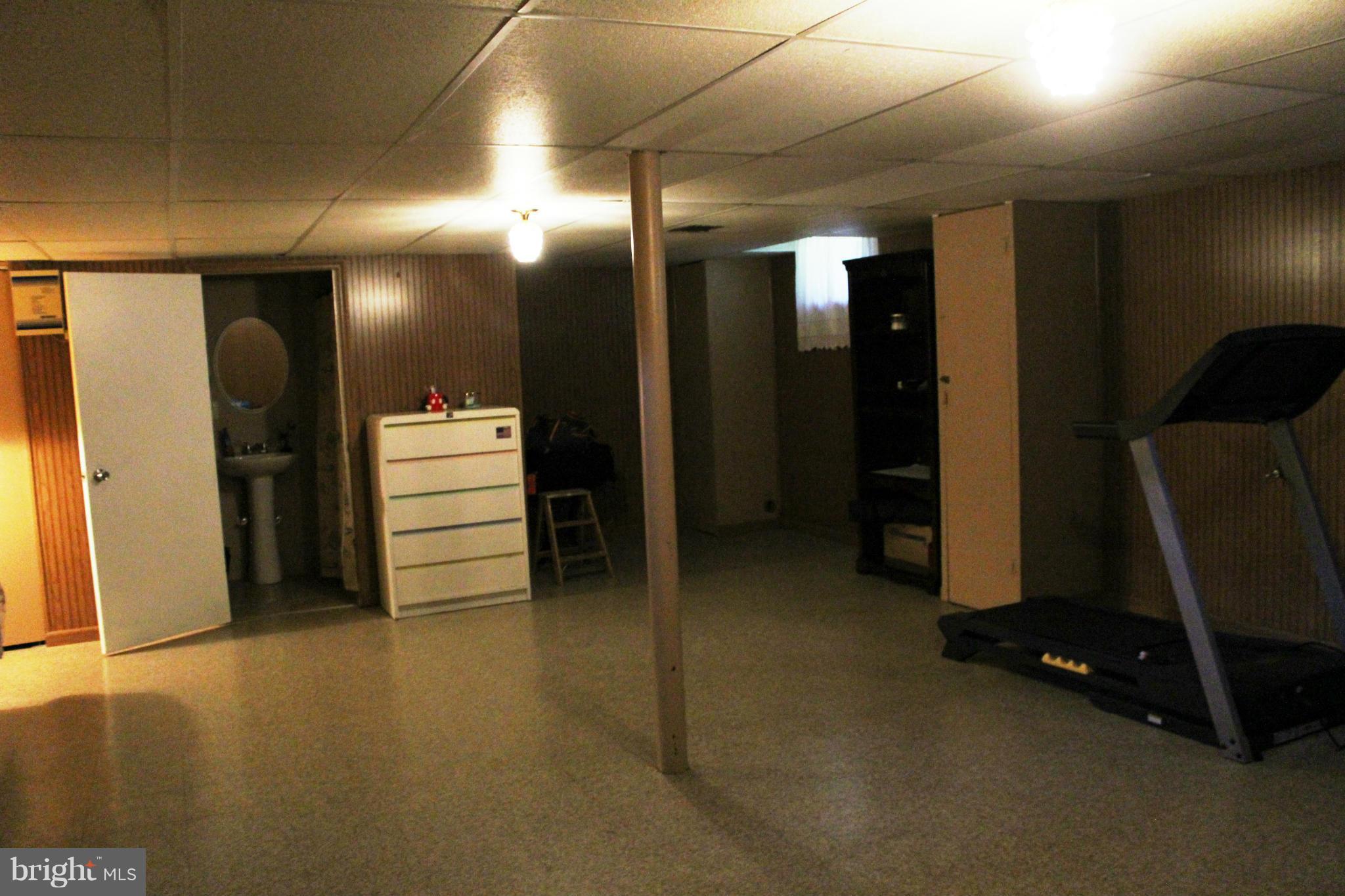 6806 Collinsdale Road Baltimore, MD 21286 - Photo 19 of 29 Basement