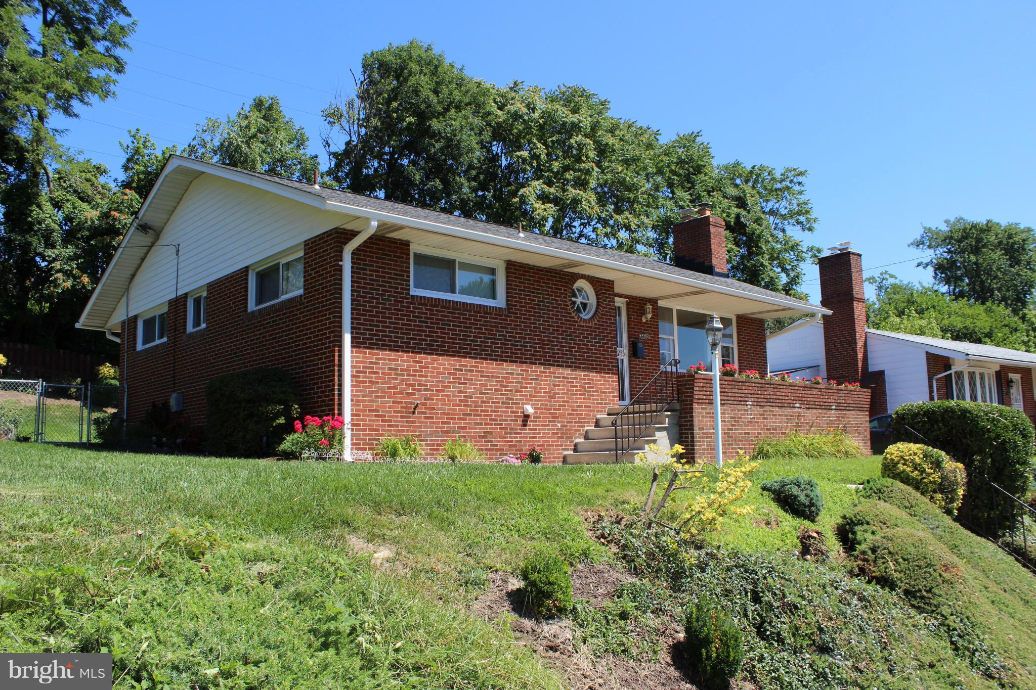 6806 Collinsdale Road Baltimore, MD 21286 - Photo 3 of 29 Exterior (Front)