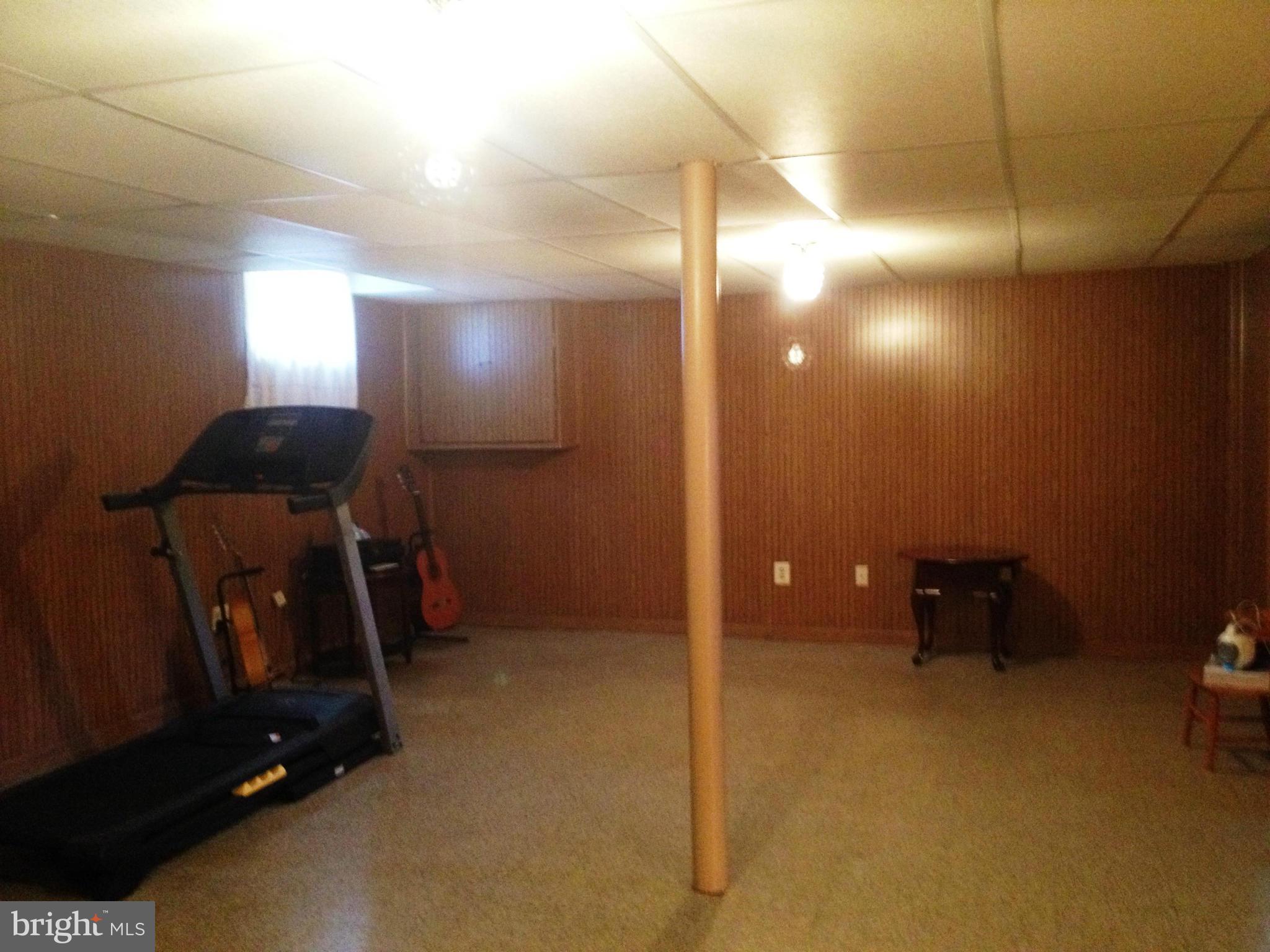 6806 Collinsdale Road Baltimore, MD 21286 - Photo 21 of 29 Basement