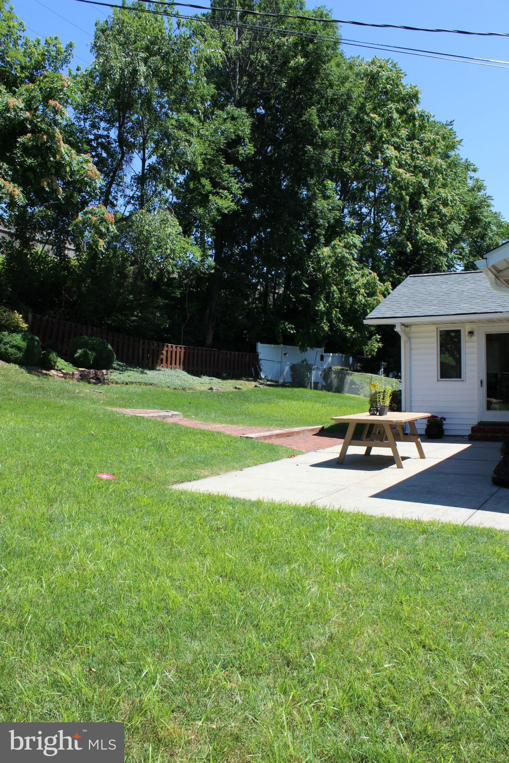 6806 Collinsdale Road Baltimore, MD 21286 - Photo 25 of 29 Exterior (General)