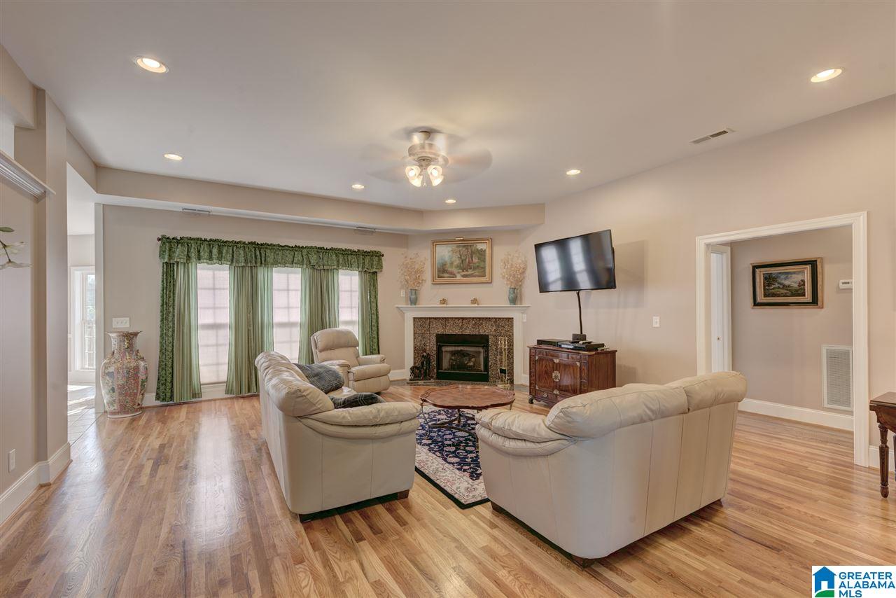 7997 Overlook Circle Morris, AL 35116 - Photo 3 of 41