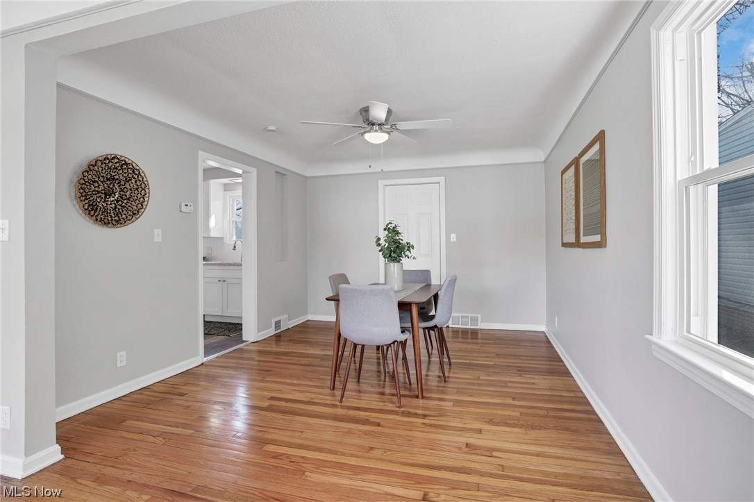 781 Quilliams Road Cleveland, OH 44121 - Photo 8 of 23