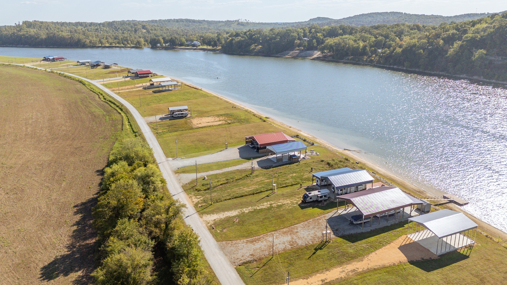 1997 Hardin Bottom River Road Clifton, TN 38425 - Photo 39 of 50 a view of a lake from a balcony