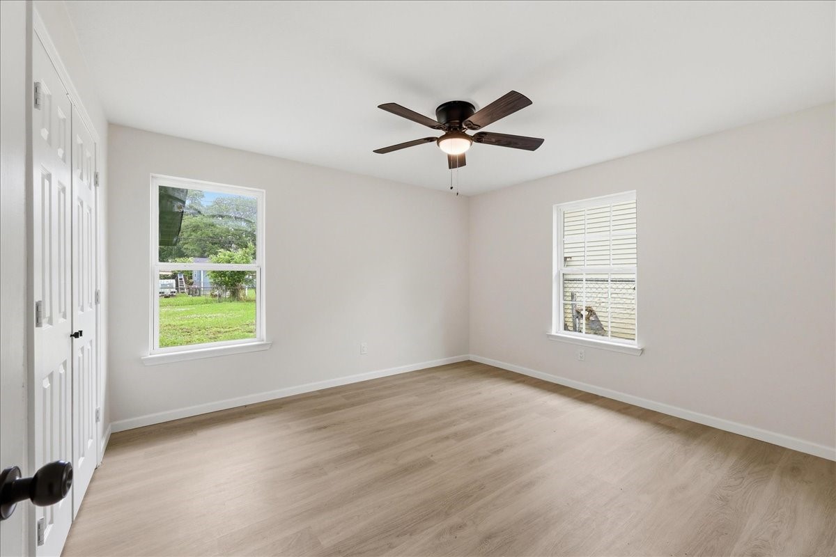 5260 Landry Lane Beaumont, TX 77708 - Photo 19 of 25 3rd Bedroom