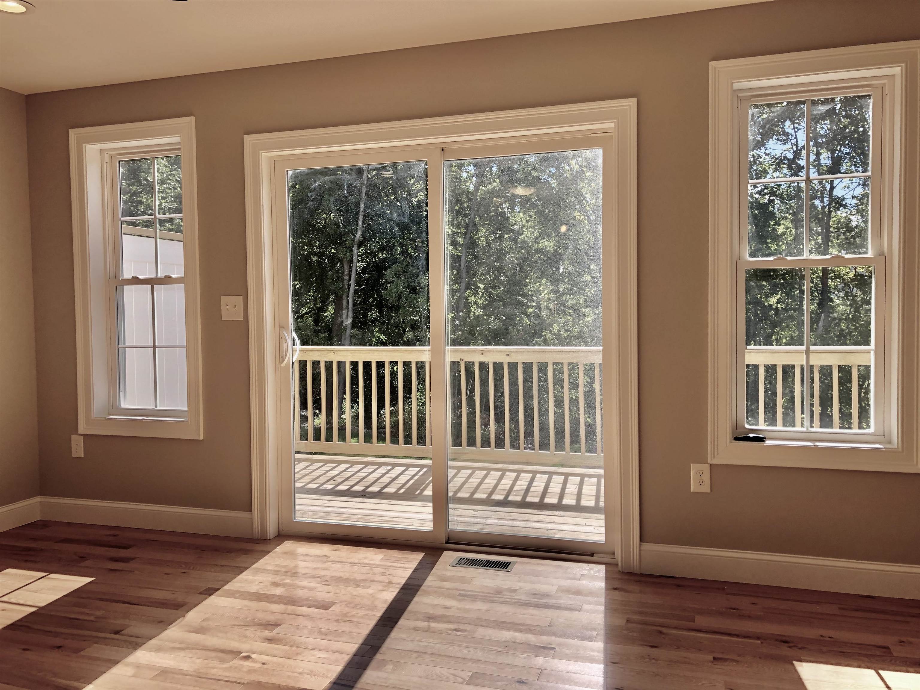18 Maple Street, Unit 5 Derry, NH 03038 - Photo 15 of 31 Gallery Image 15