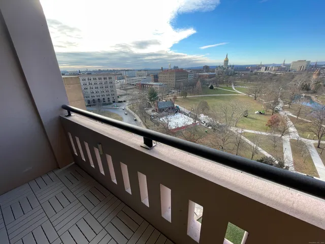 $3,575 | 1 Gold Street, Unit 13AB, Hartford, CT 06103